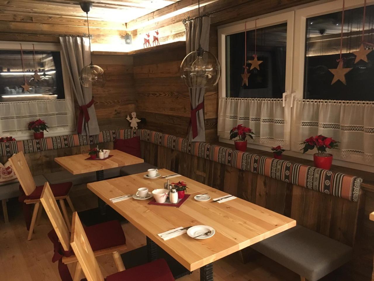 Pension Und Apartment Edelweiss Heiligenblut Esterno foto